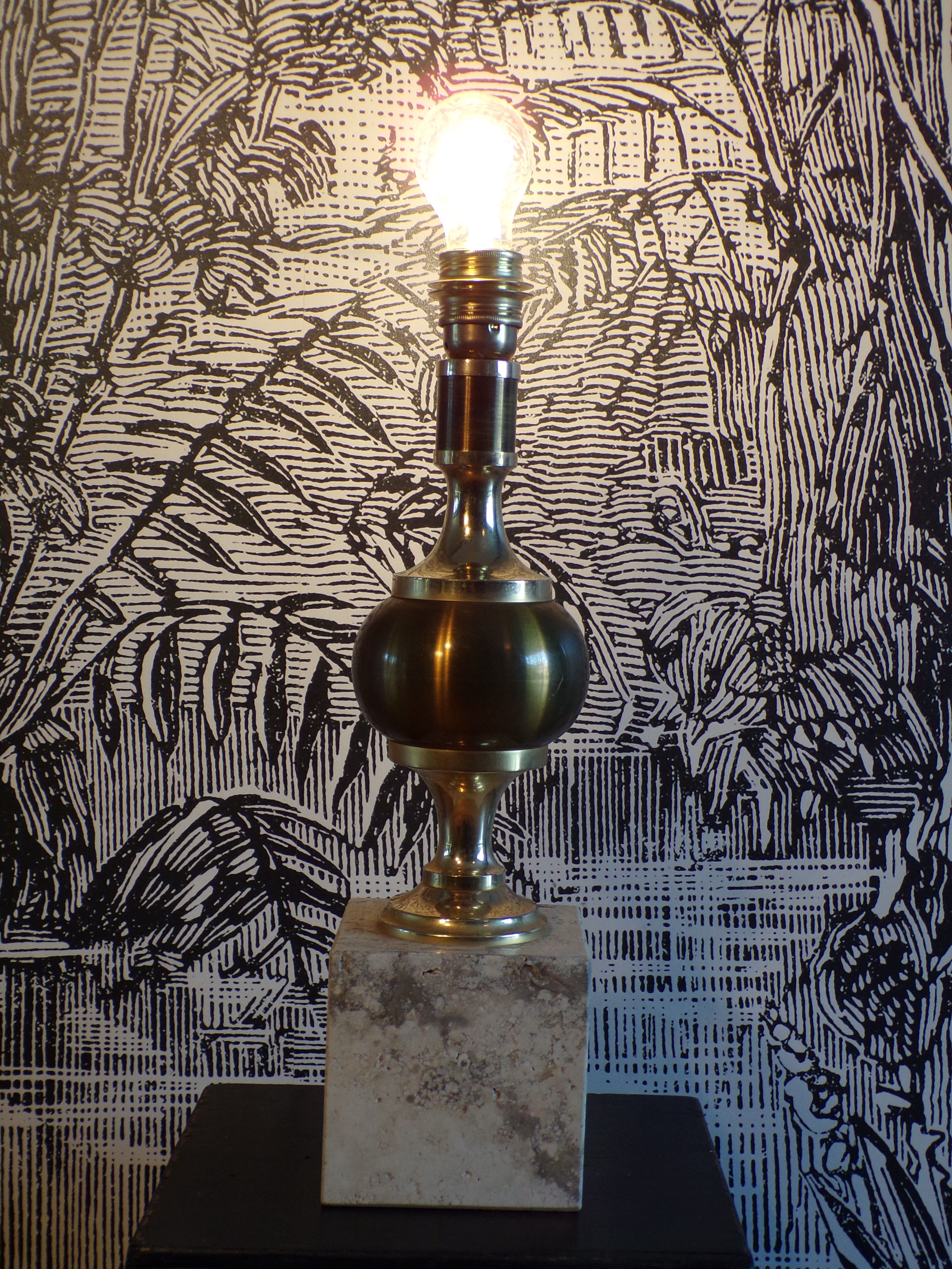 Travertine lamp foot and brass