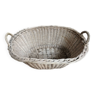 Old wicker laundry basket