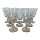 Set of 9 red wine glasses