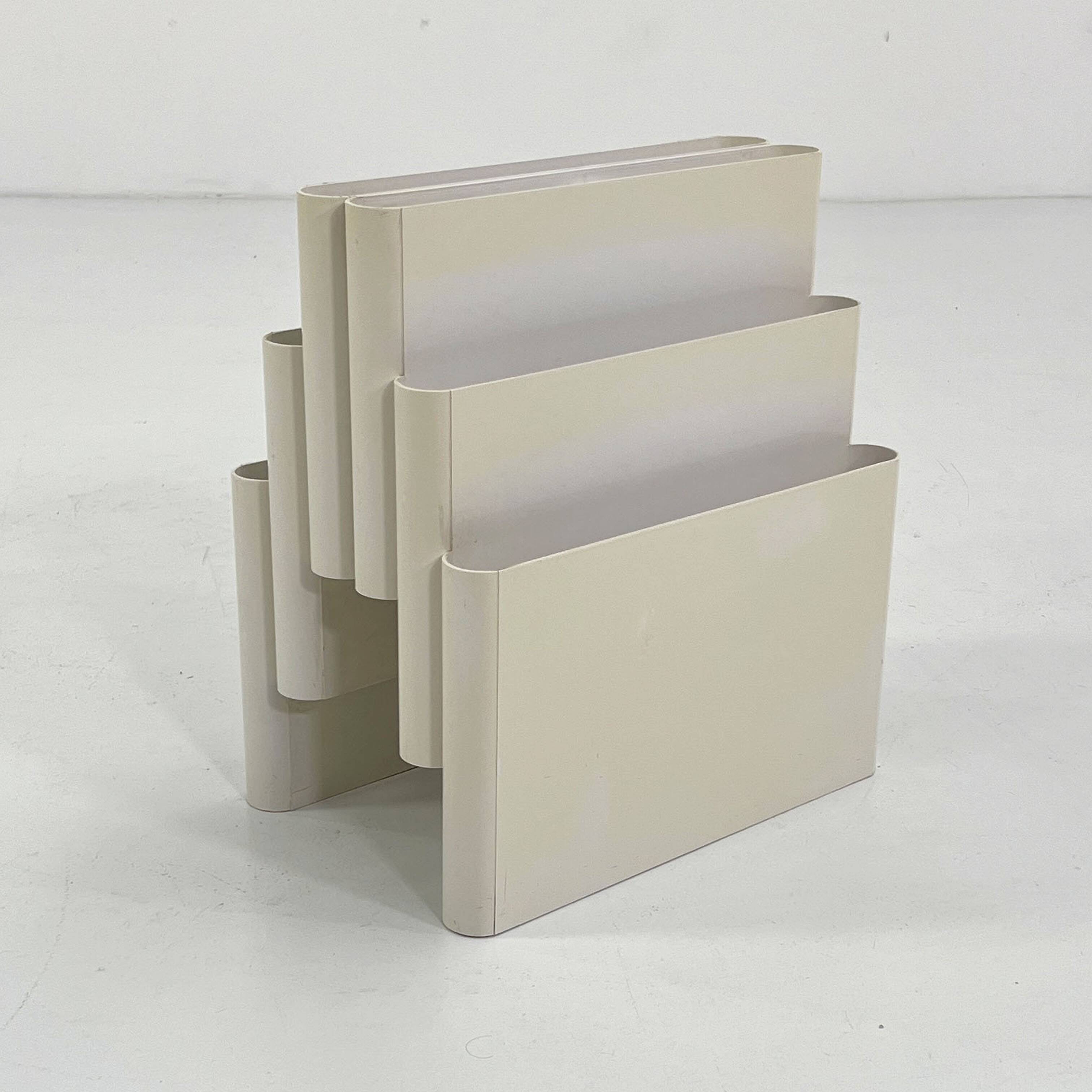 Porte-magazines crème par Giotto Stoppino pour Kartell, 1970