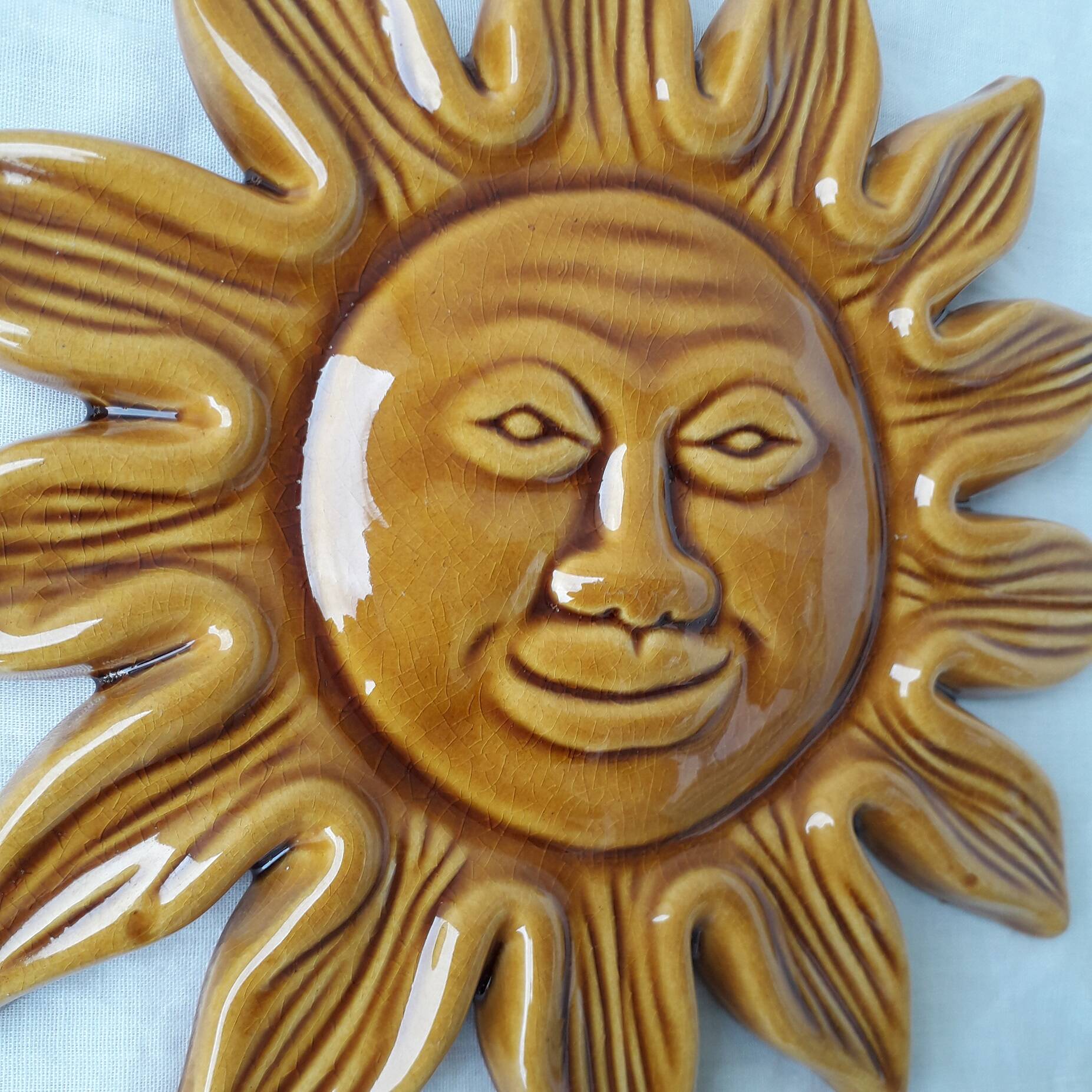 Ceramic wall sun