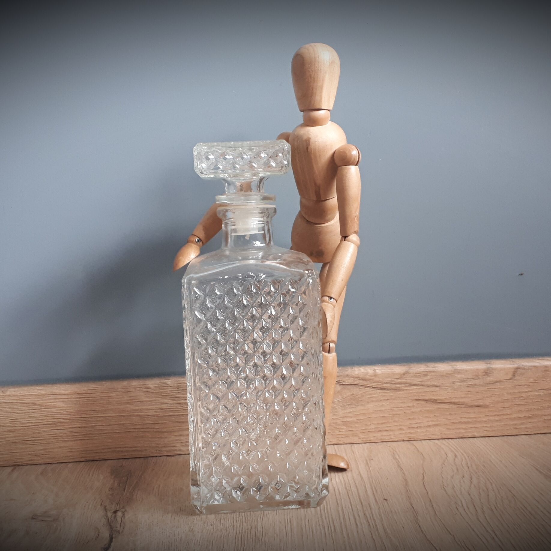 Square whisky carafe