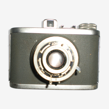 Silver camera dassas 3 -1950