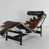 Design icon chair design the LC chaise longue by Le Corbusier