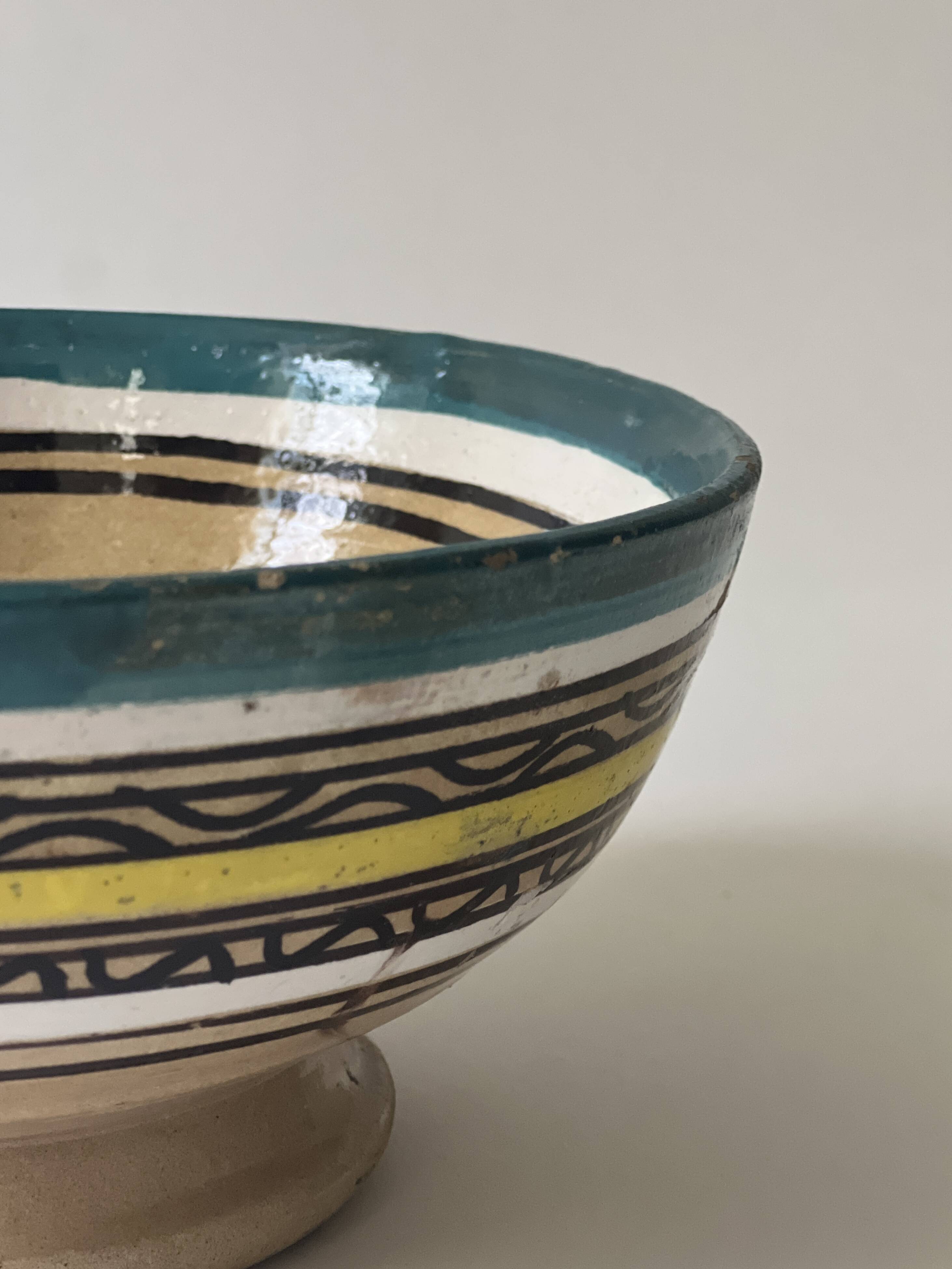 Antique Berber pottery in glazed ceramic