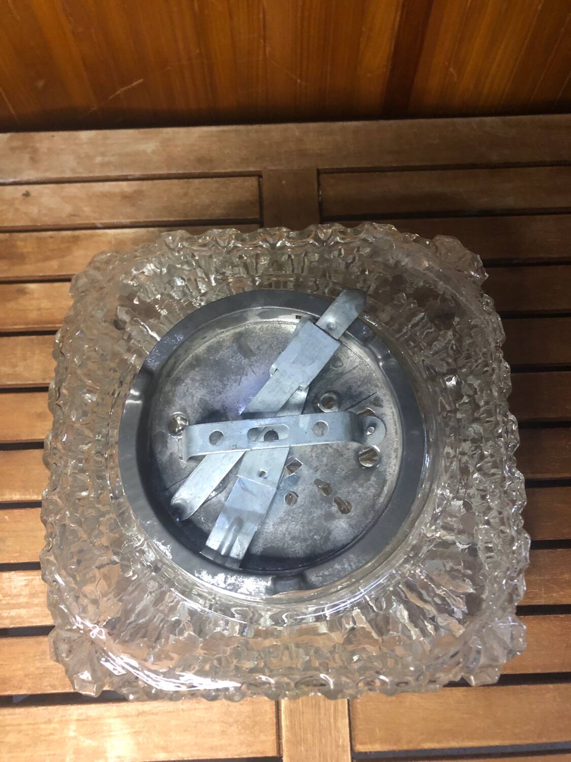 Old ceiling light molded glass wall lamp + vintage metal support