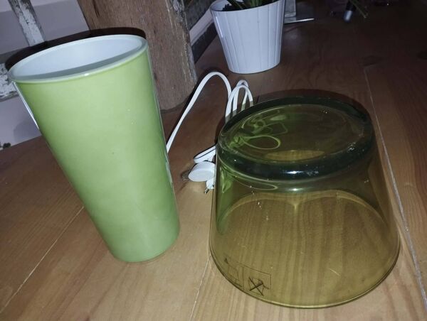 Lampe IKEA GAVIK – Vert pomme – Design scandinave