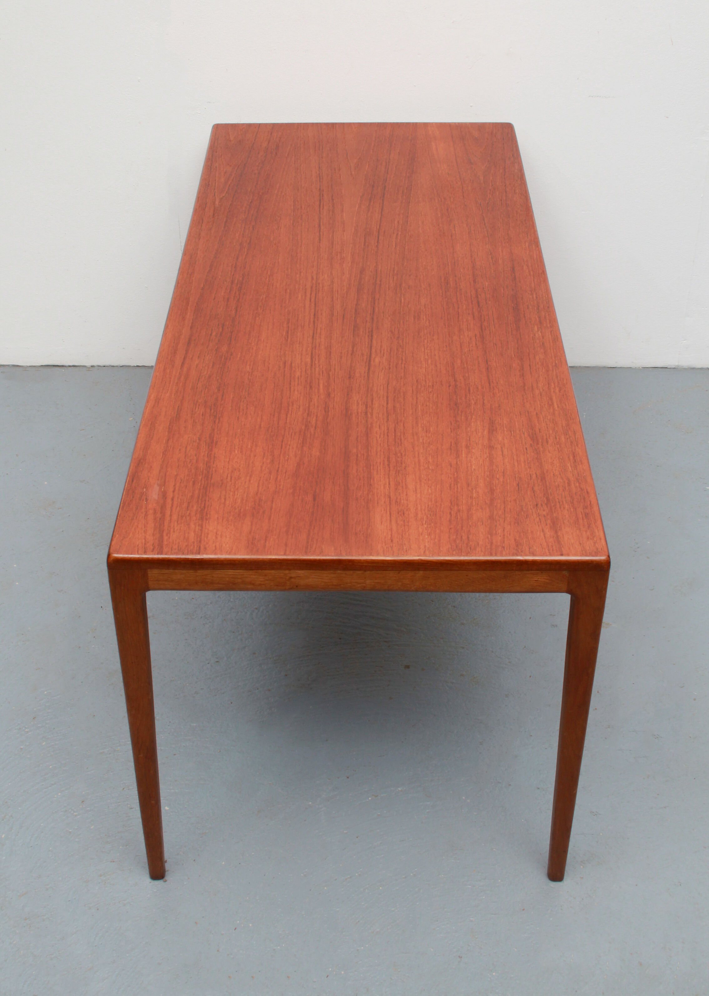 1960s scandinavian coffeetable in teak