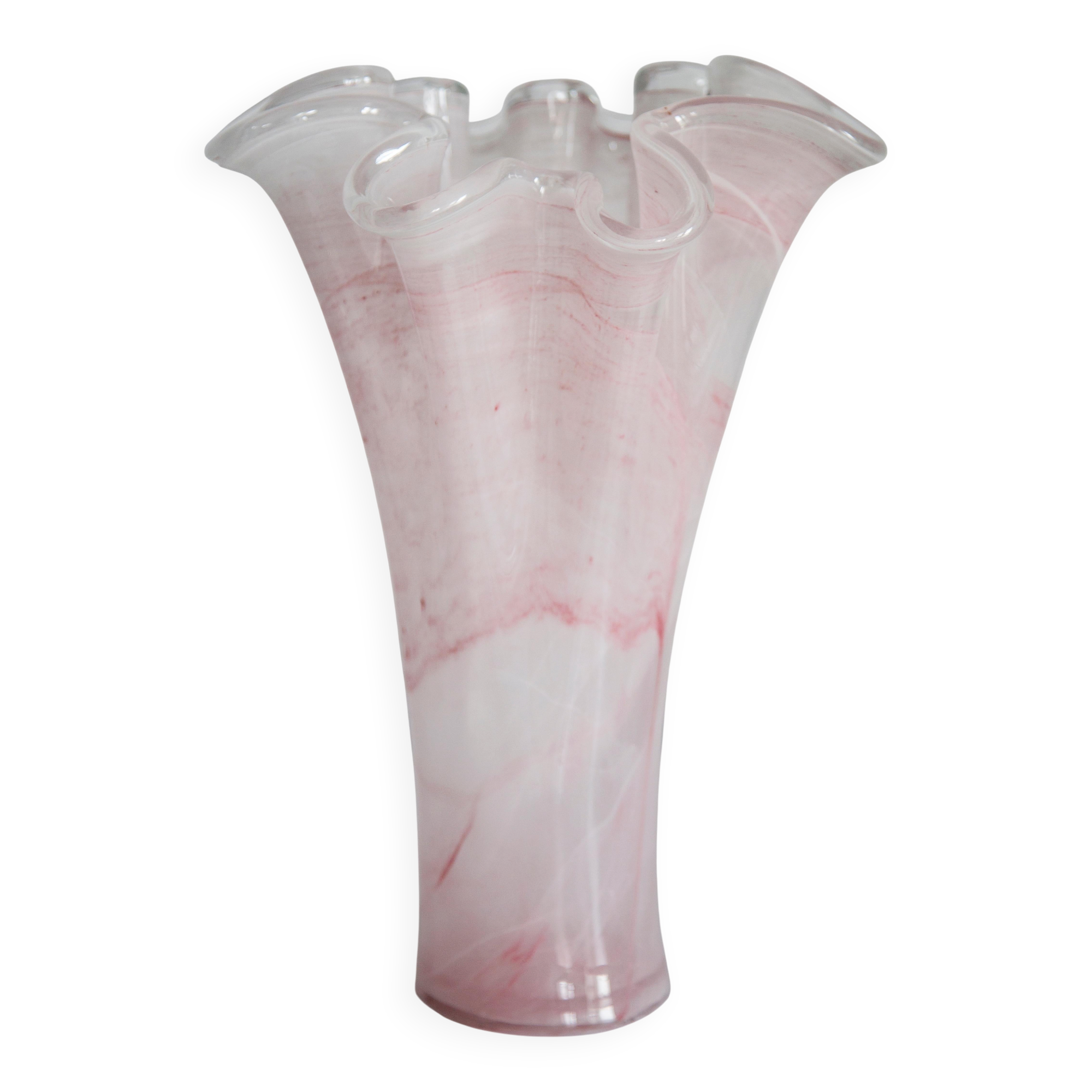 Vintage light pink baby vase mid-century in thick Murano glass, Italy, 2000s.
