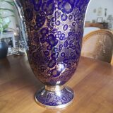 Vase in Sèvres porcelain.