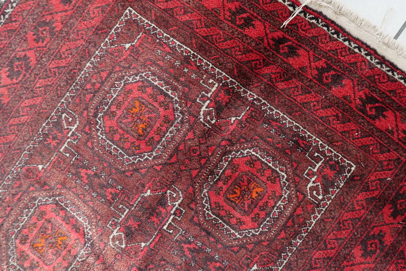 Tapis couloir baloutche afghan vintage 107 x 211 cm - tribal répétitif (1C1196)