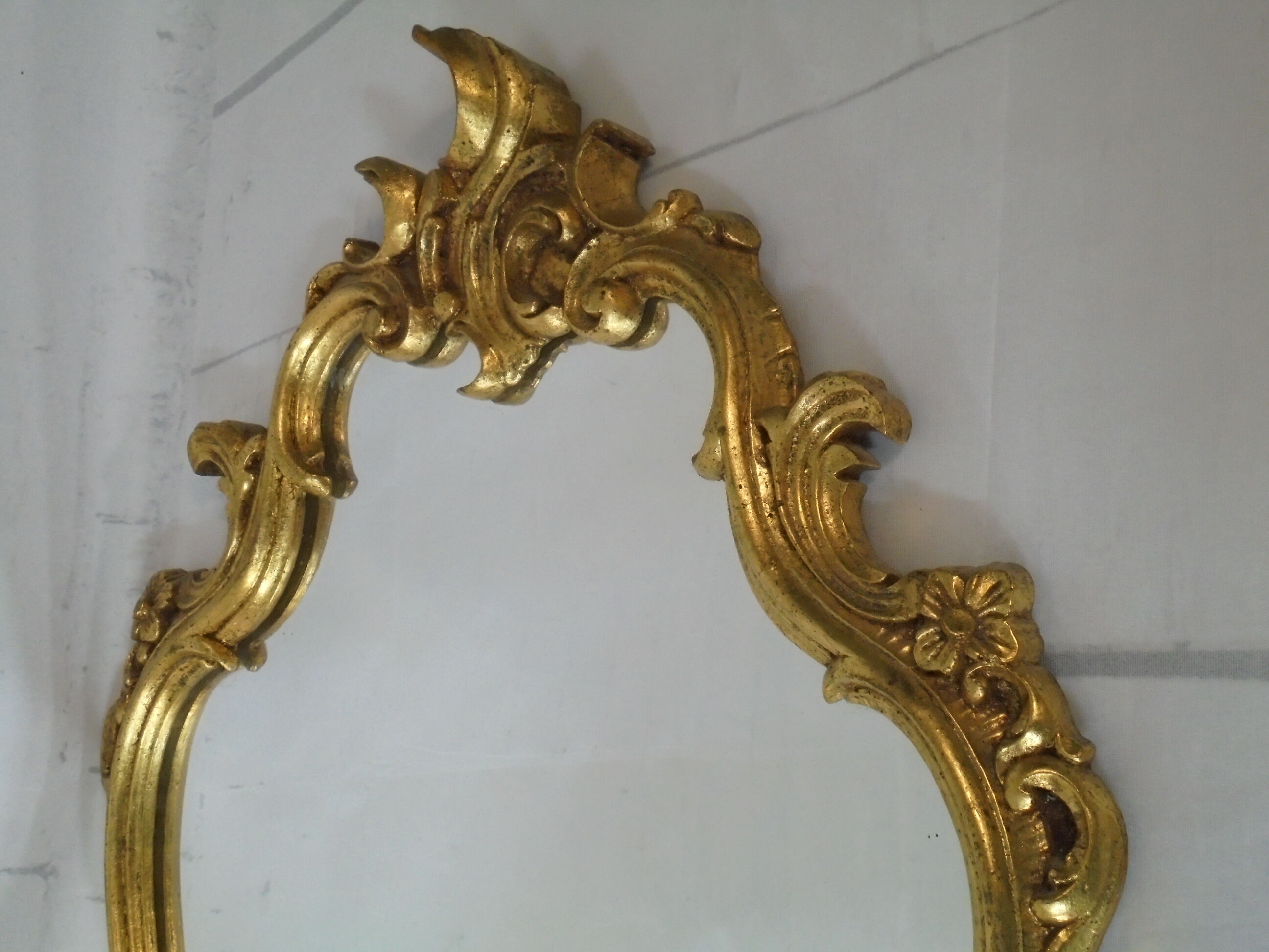 42 x 69 cm wooden mirror