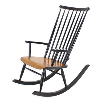 Midcentury finnish rocking chair by Varjosen Puunjalostus for Uusikylä, 1960s