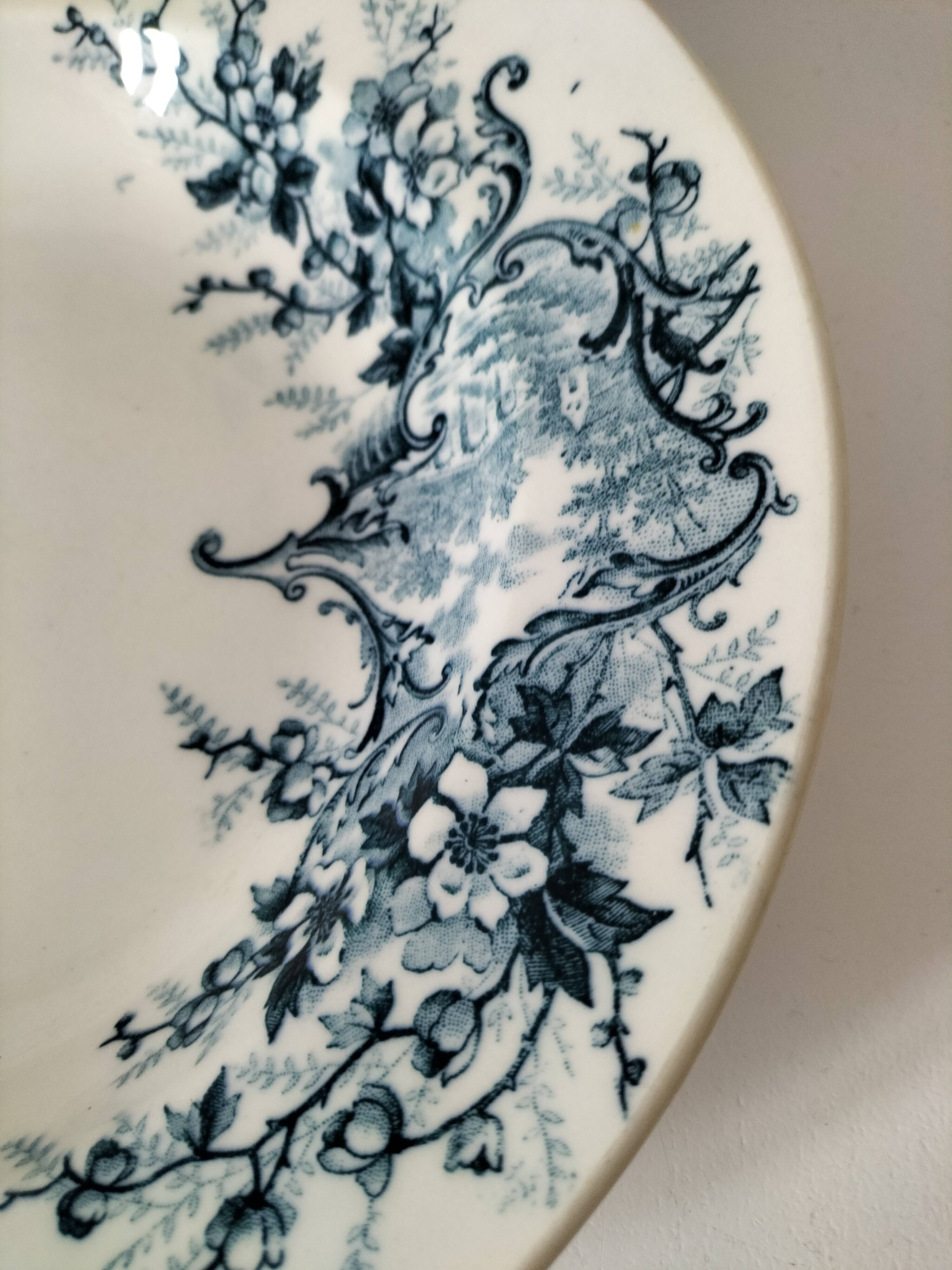 Duo d’assiettes creuses Hte Boulenger & Cie Choisy-le-Roi, circa 1885–1900.