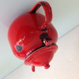 Enamelled red teapot 50/60