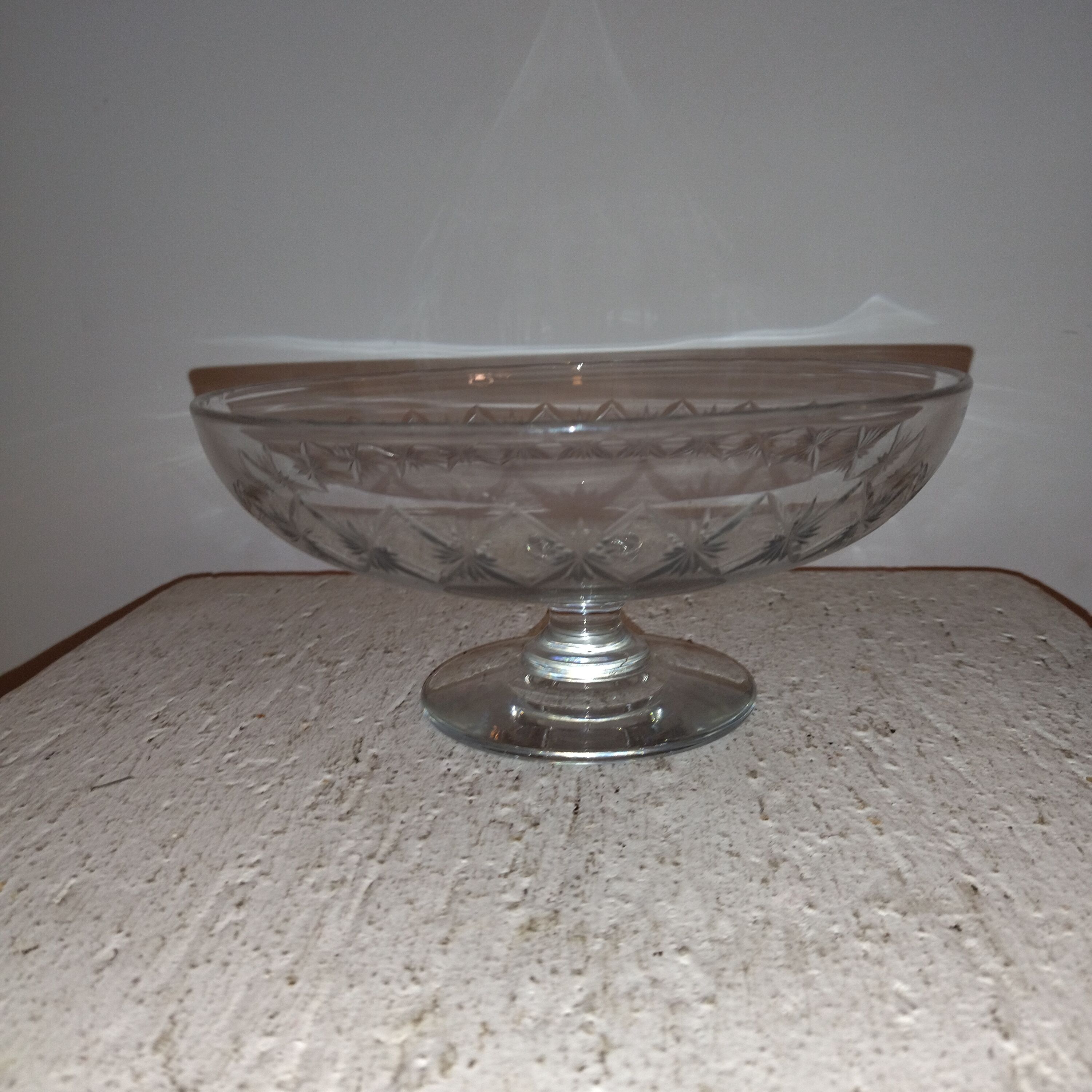 Cut-and-die compotier on pedestal cut glass