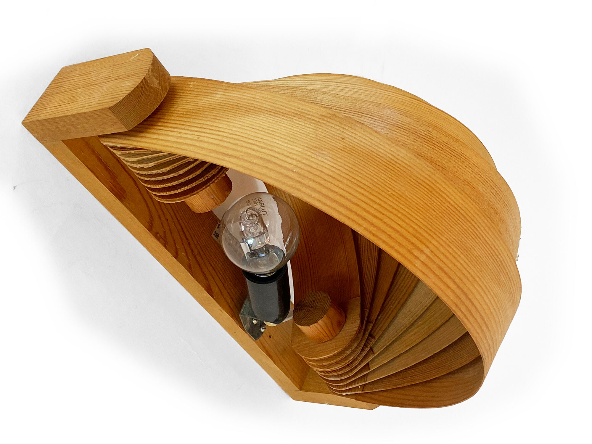 Pine veneer wall lamp/visor light by Translandia. Denmark 1960s