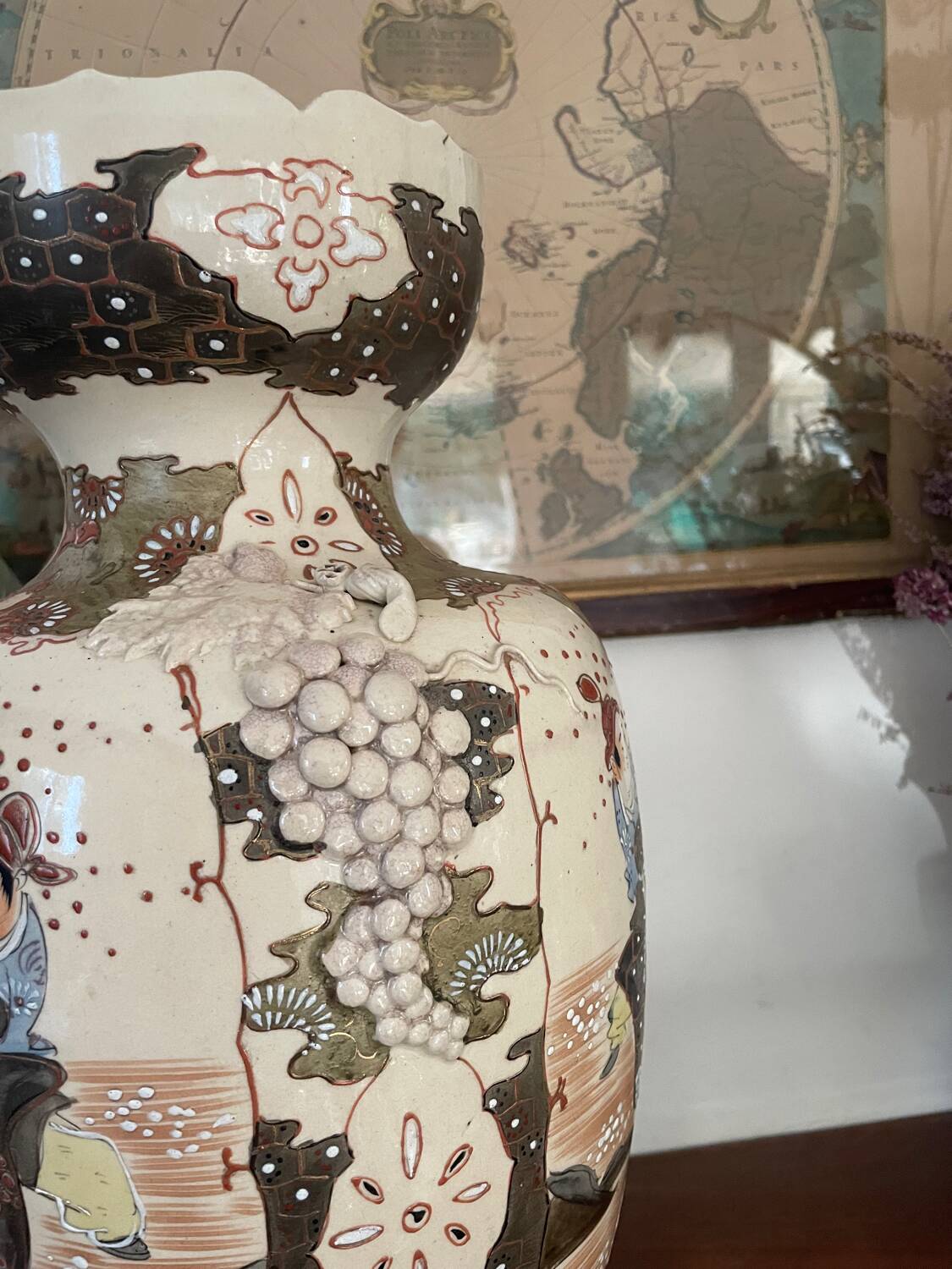 Large Japanese Satsuma vase 46cm