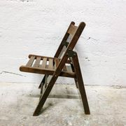 Folding wooden children's chair