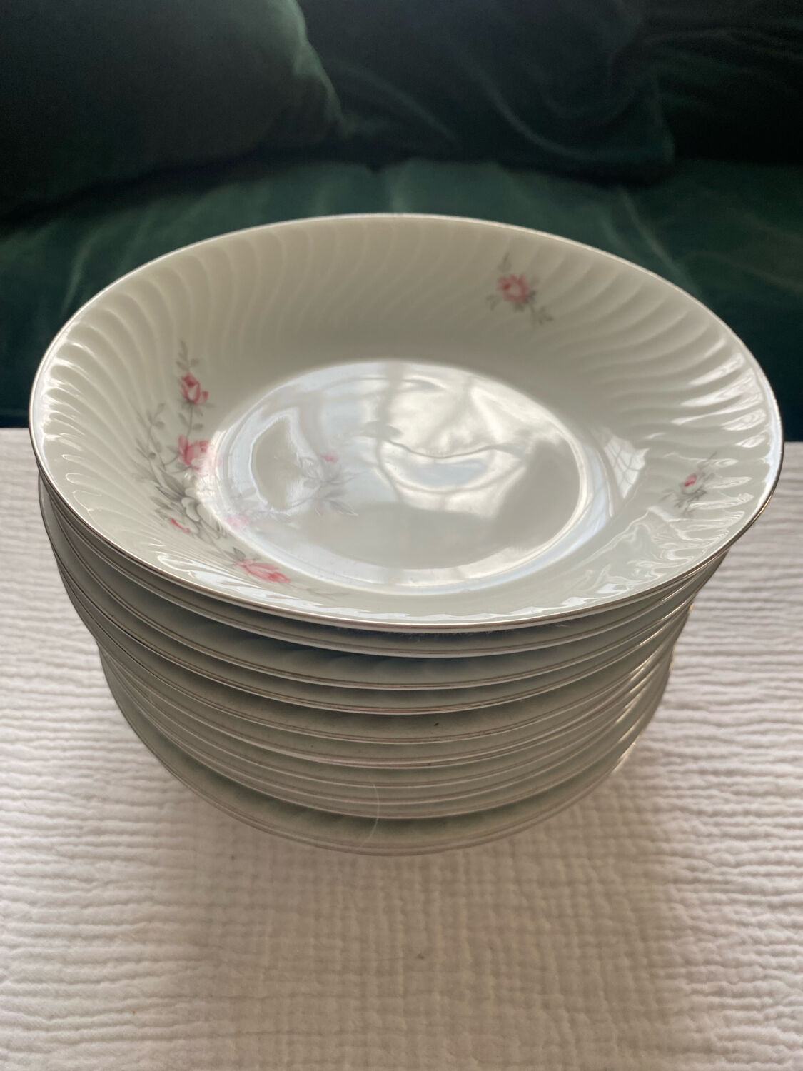 12 vintage Bareuther deep plates