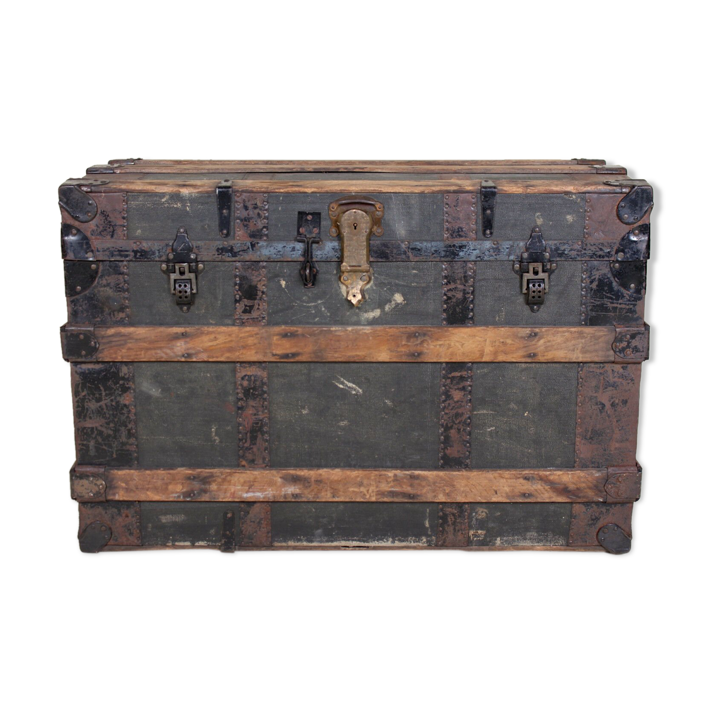Wood and metal chest from the beginning of the twentieth