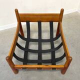 Set of mid-century lounge chairs in oak and teddy