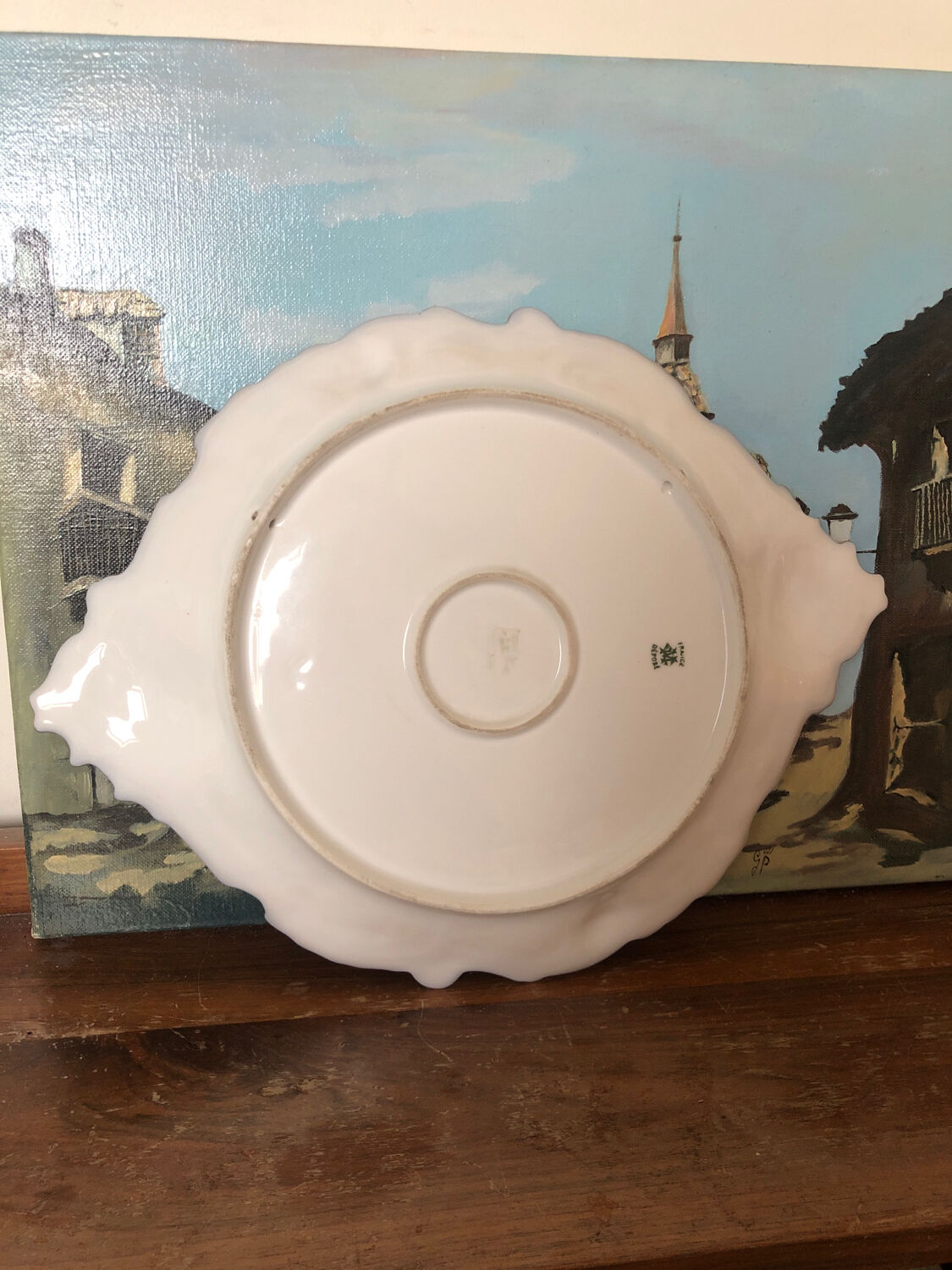 Decorative plate in Limoges porcelain
