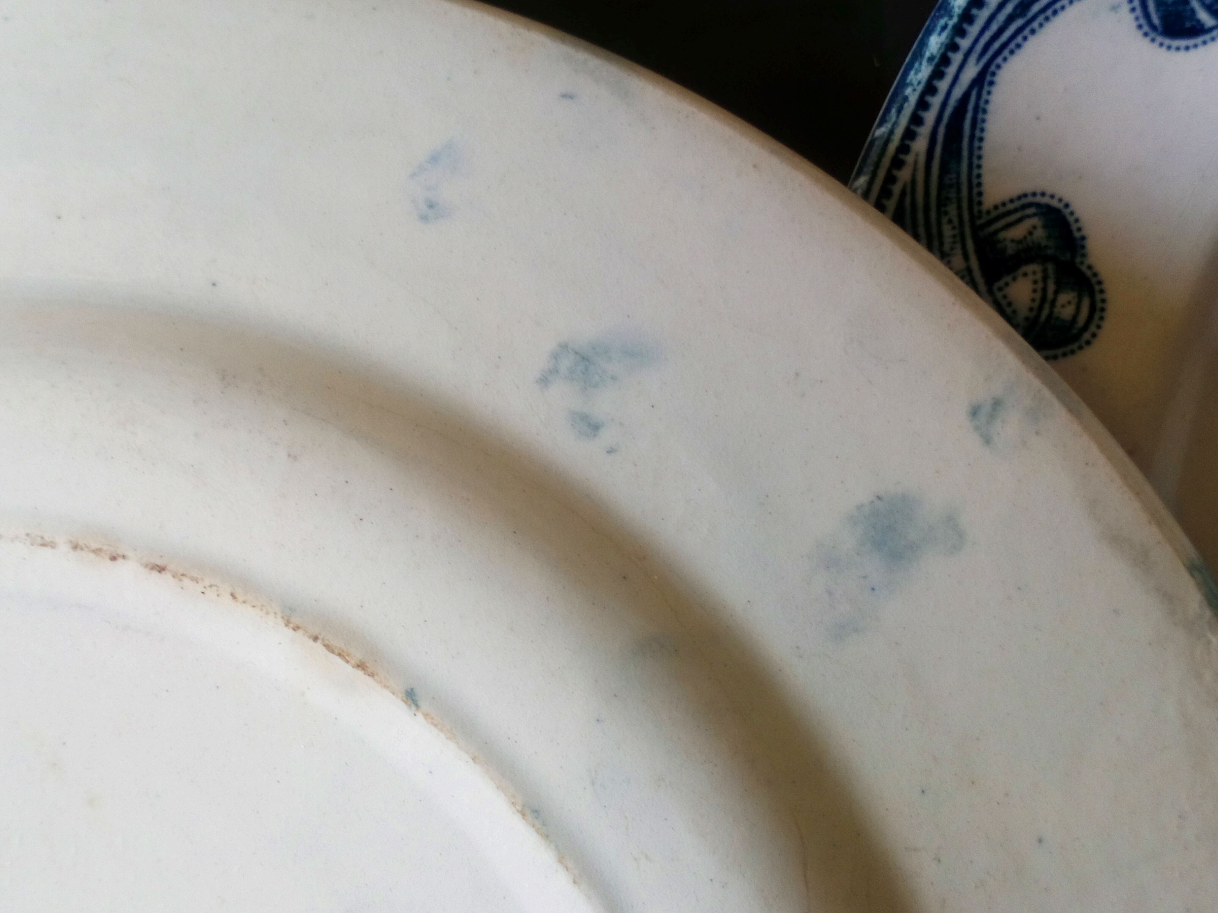 Five plates old land of Grigny fire