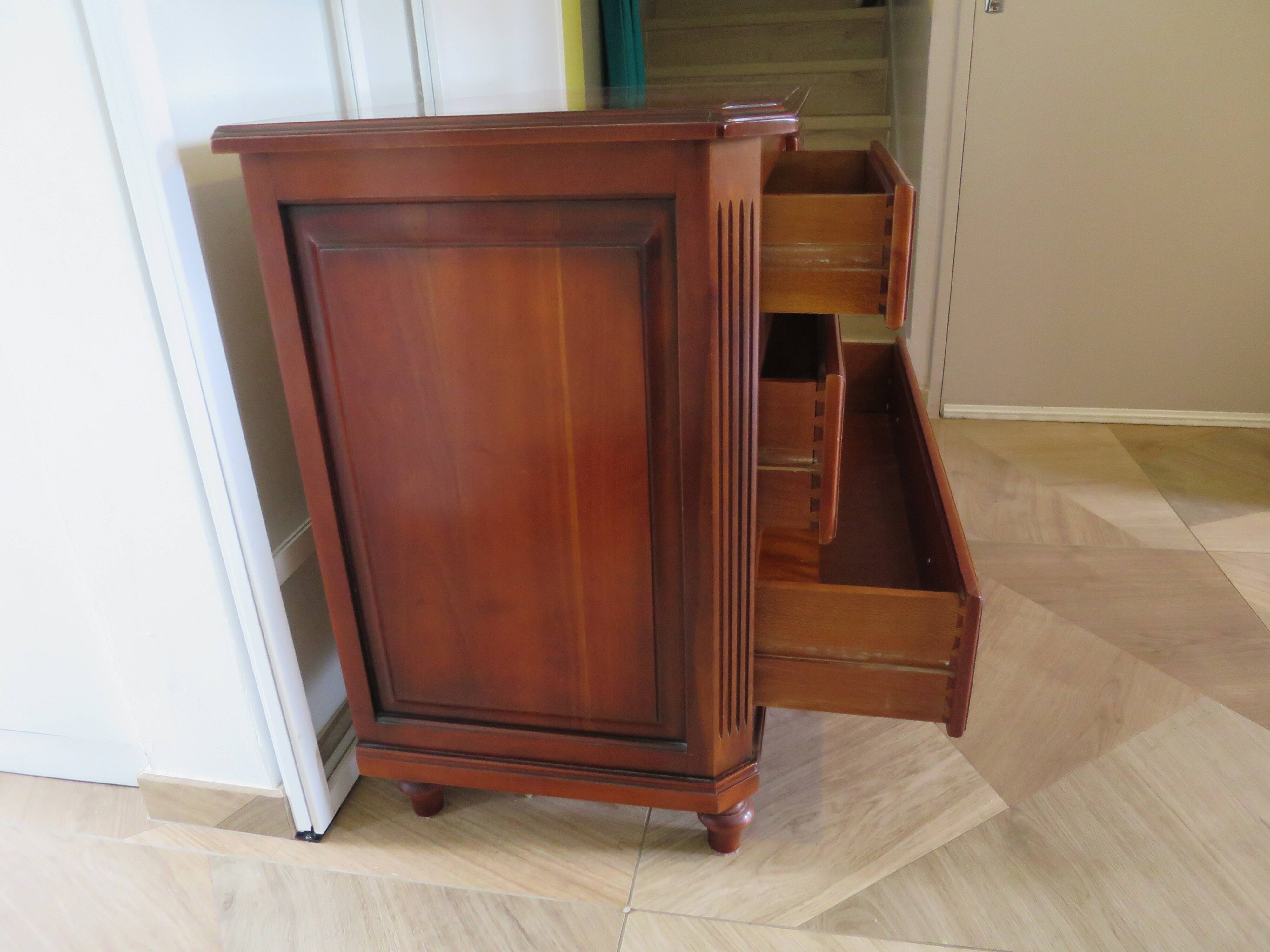 Vintage–Beautiful Louis Philippe chest of drawers – Directoire style – 4 drawers – Cherry wood