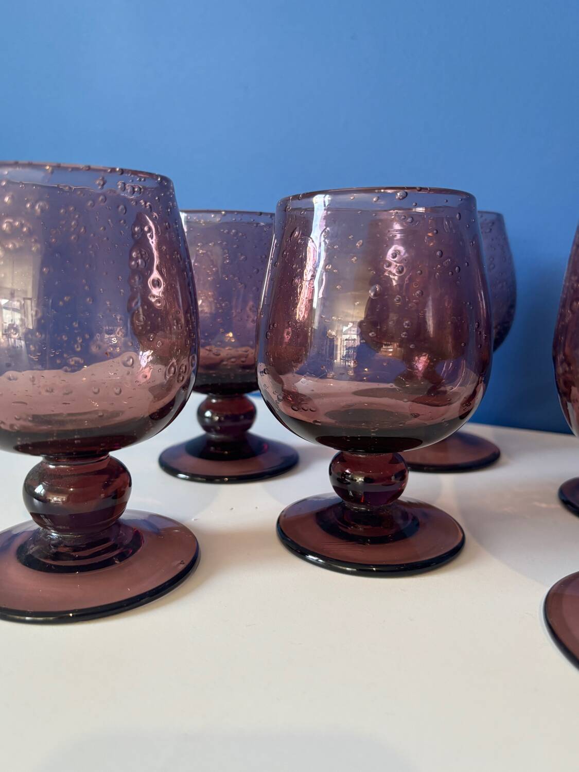 Set of 6 purple bubble glass glasses signed Biot – mouth-blown