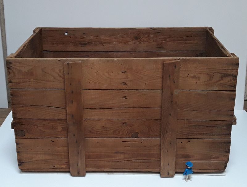 Transport box