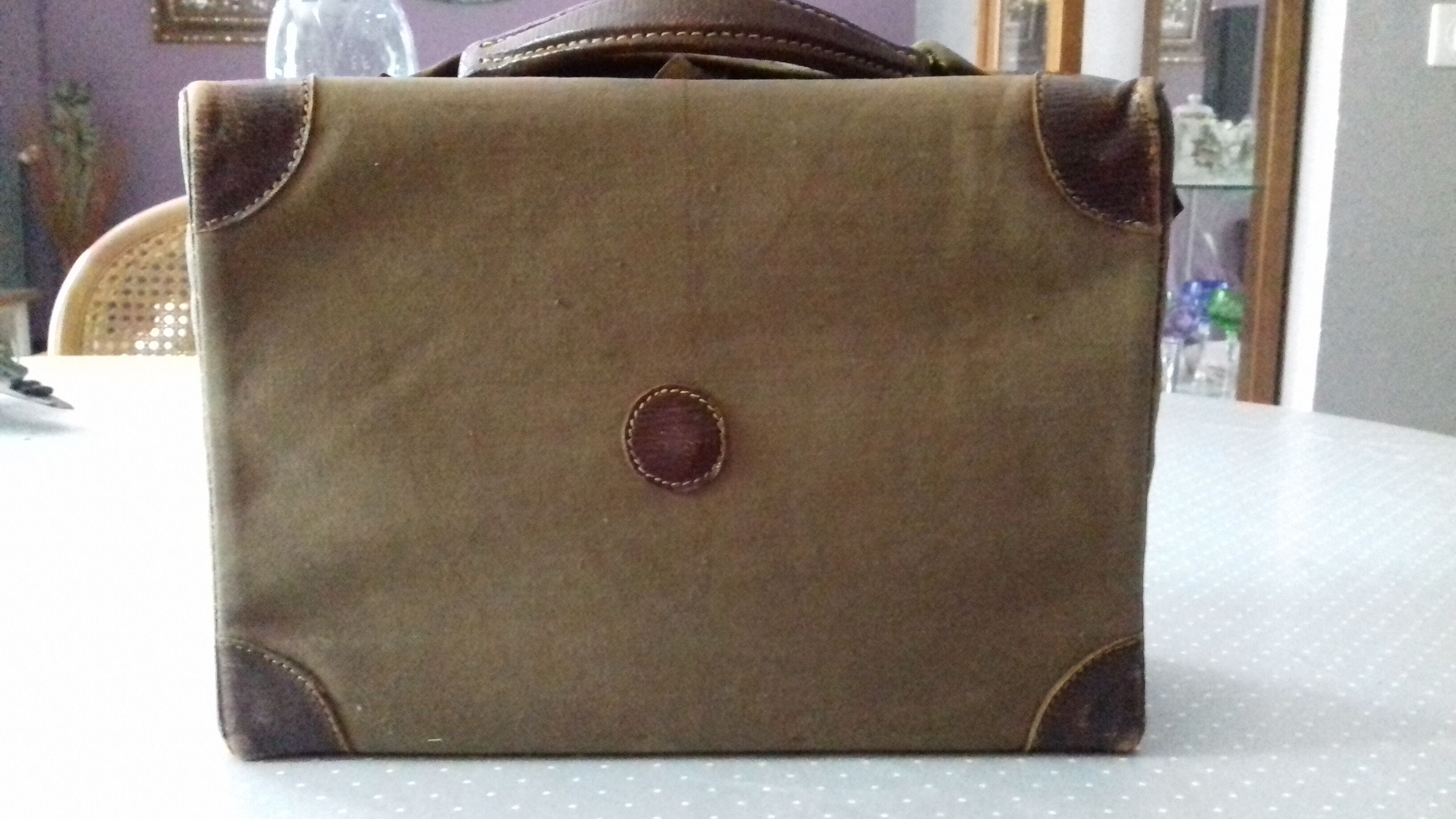 Valise de toilette vintage