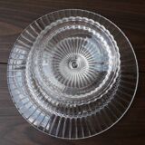 Stemmed glass bowl