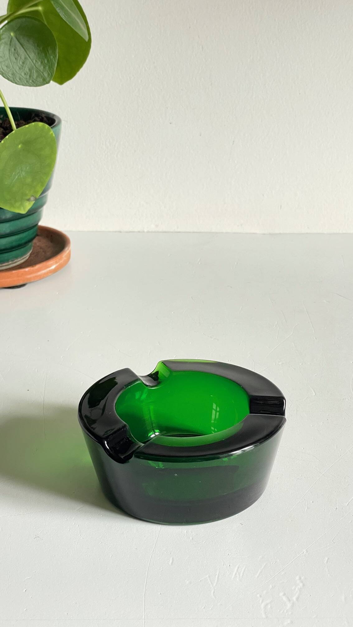 ASH TRAY Green Glass Vintage
