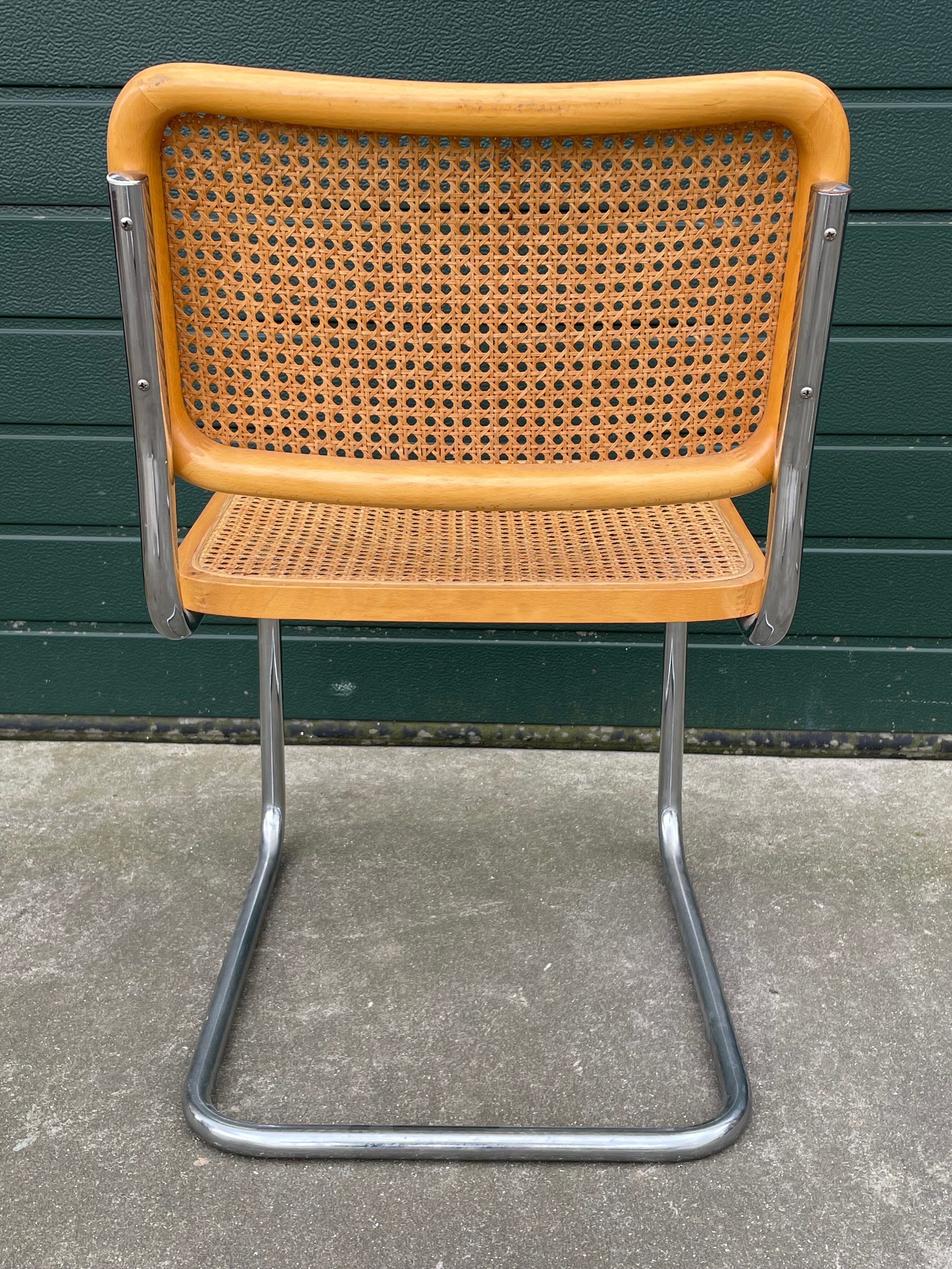 Lot de 4 chaises Cesca modèle b32 en chrome fabriqué en italie par Marcel Breuer