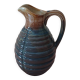 Pitcher