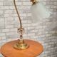 Grande lampe laiton a pampilles 1970 a 80 et verre opaque moulé, tres bon etat elec ok