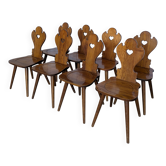 Ensemble de 8 chaises tyroliennes de ferme avec dossier en forme de cœur / Vintage des années 1970