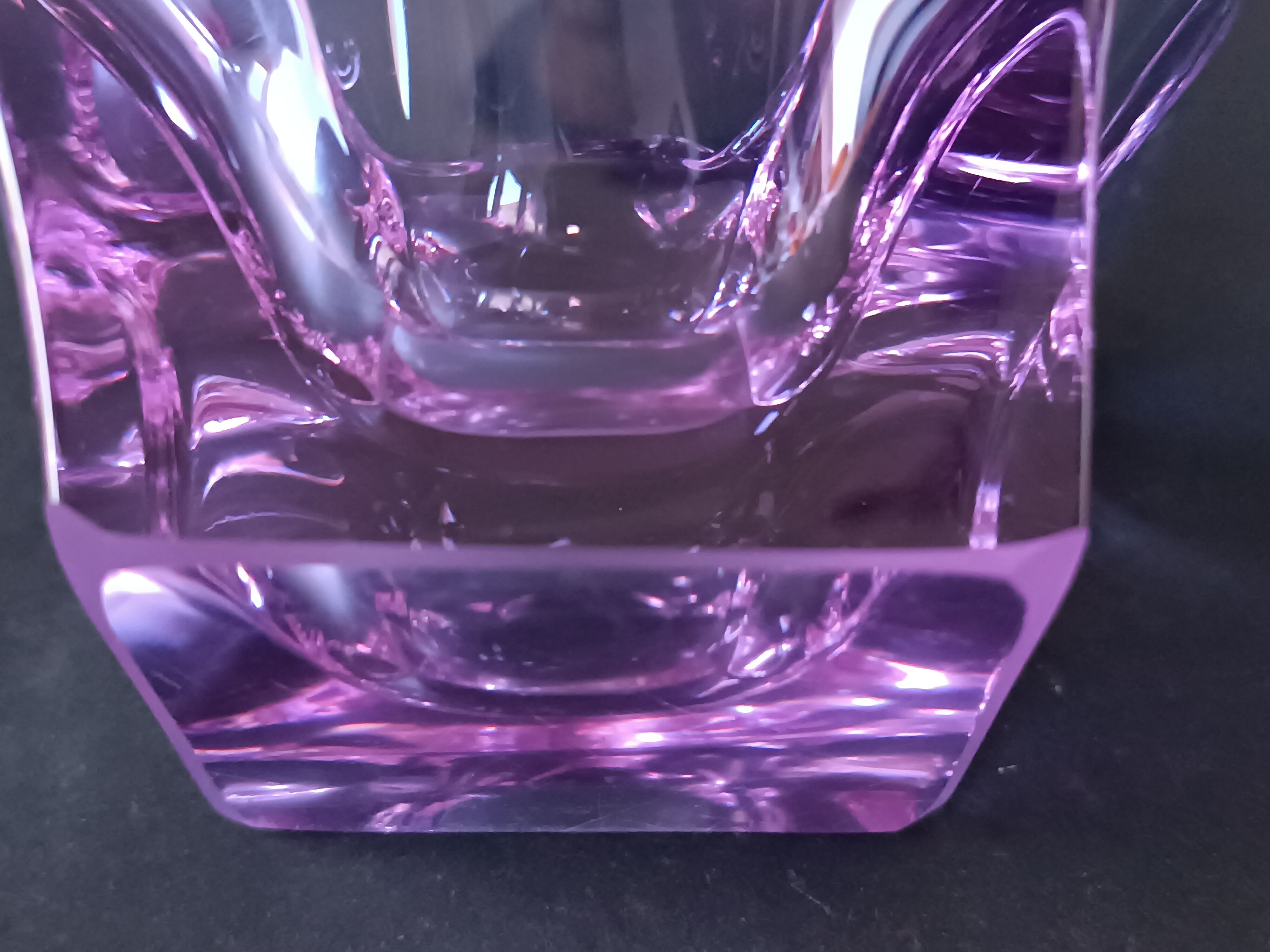 Cendrier en verre de Murano violet 1970