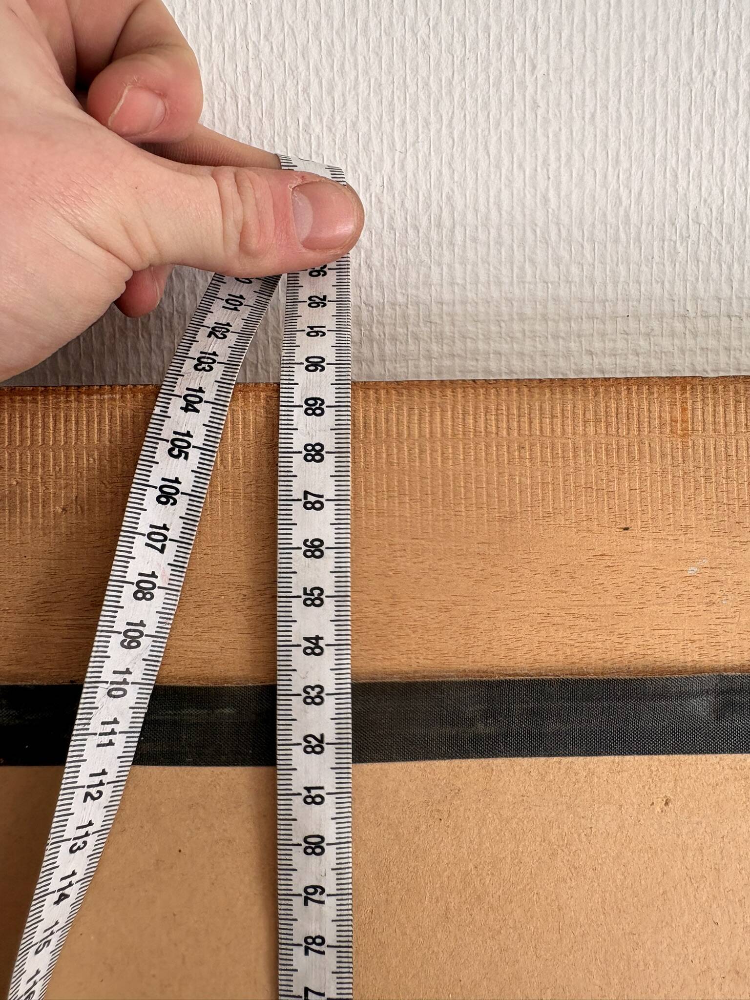 Golden Rectangular Wall Mirror Wood Louis XVI Style Acanthus Leaf Pearled