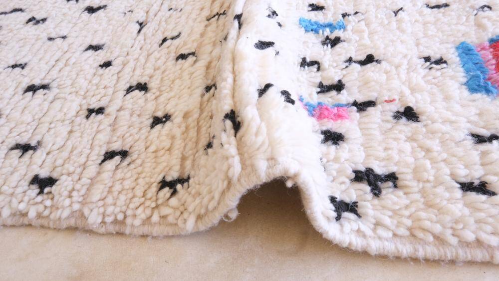 Azilal Neon Rug - 289 x 195 cm