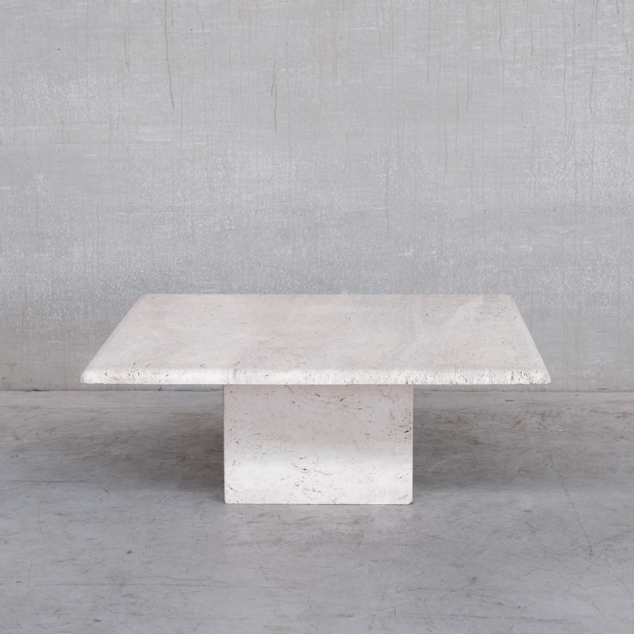 Table basse italienne du milieu du siècle