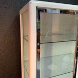 White enamelled metal design showcase. Period 1960