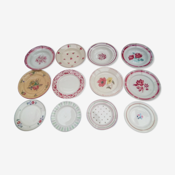 Set of 12 plates