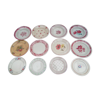 Set of 12 plates