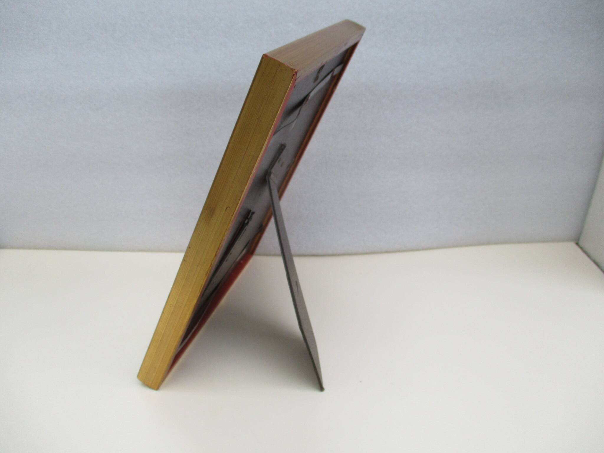 Vintage gilded wooden frame for 183 x 243 mm subject