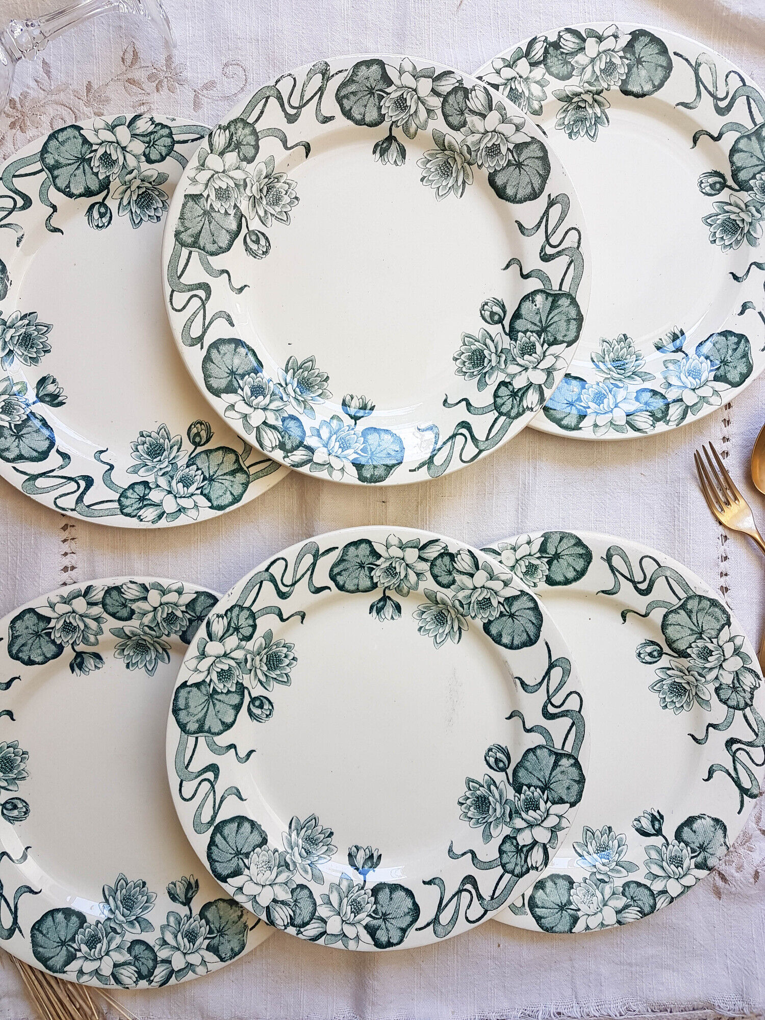 Lot de 6 assiettes plates Terre de Fer "Nénuphar" R&A Salins