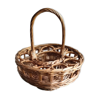 Bottle holder and woven wicker glasses