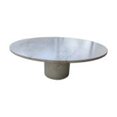 Vintage round coffee table in solid white marble – 70s design