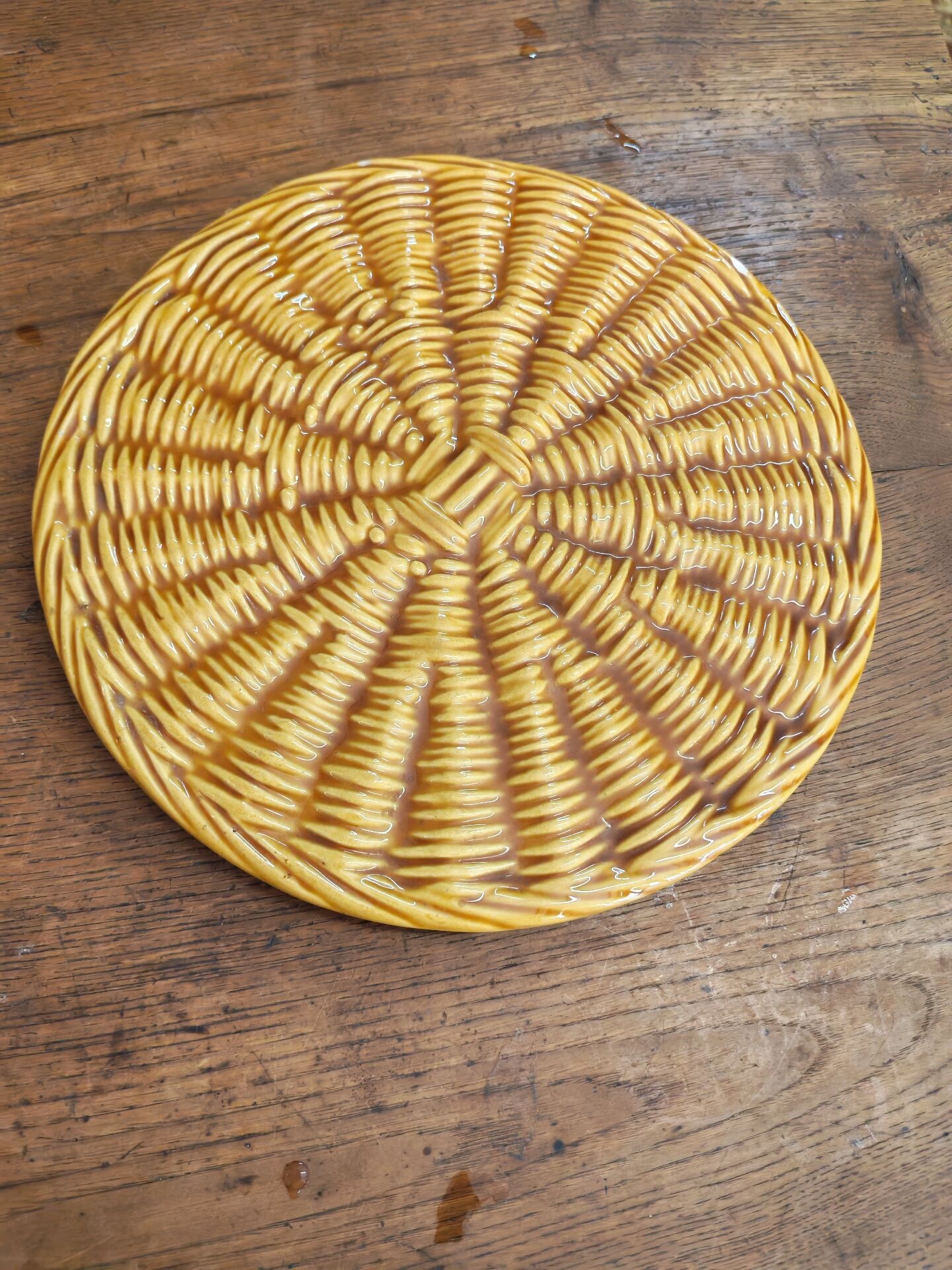 Vallauris slipware dish with woven basket decoration